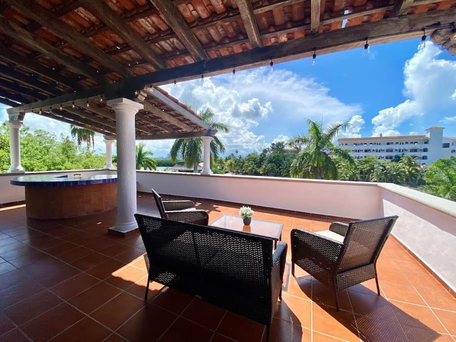 Elegant Lagoon Front Villa By Casa Paraiso Cancún Kültér fotó